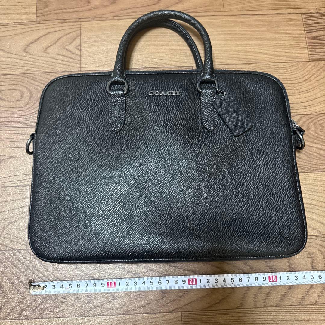 シオン　COACH サリバン　ブラック　コンパクト