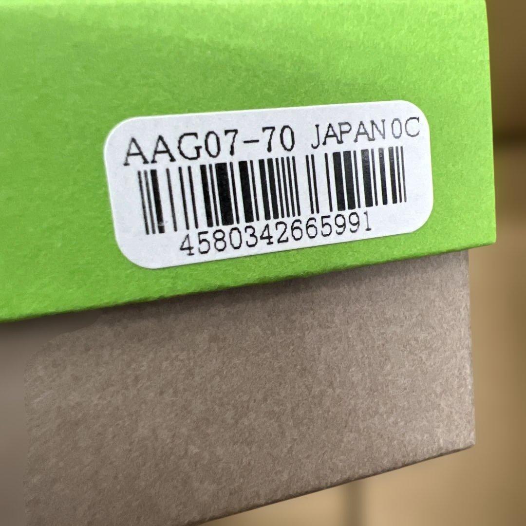 184 カラーチャート ペンケース (70 Morning dew)