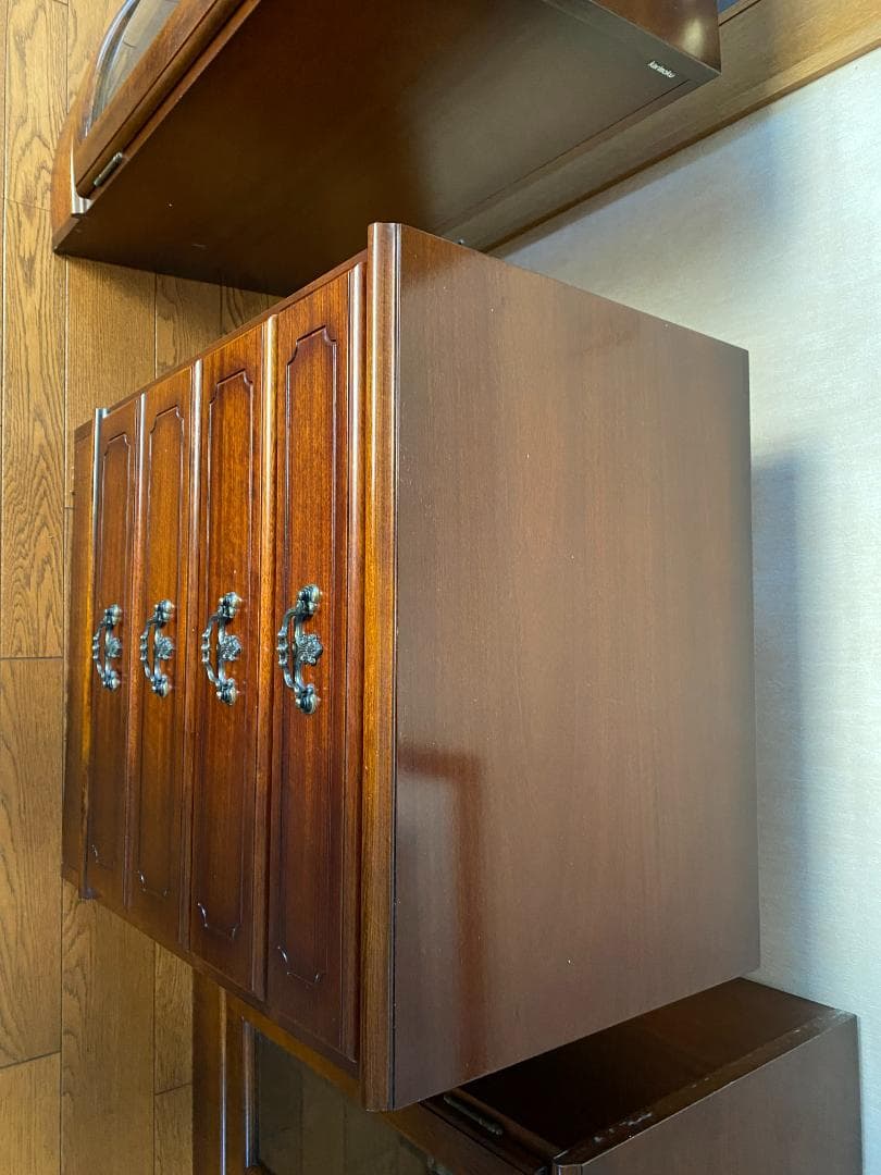 カリモク ブラウン木製チェスト 4段引き出し コロニアル