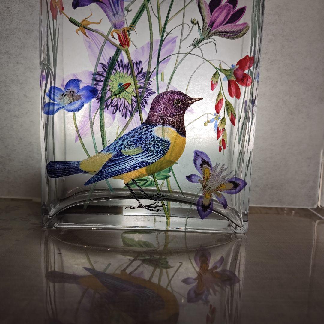フリンジ ガラスアート 花瓶 フラワーベース 鳥 植物 花 絵画風