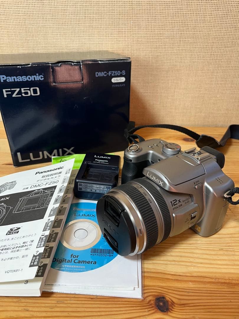 a445/美品★Panasonic LUMIX DMC-FZ50 デジタルカメラ