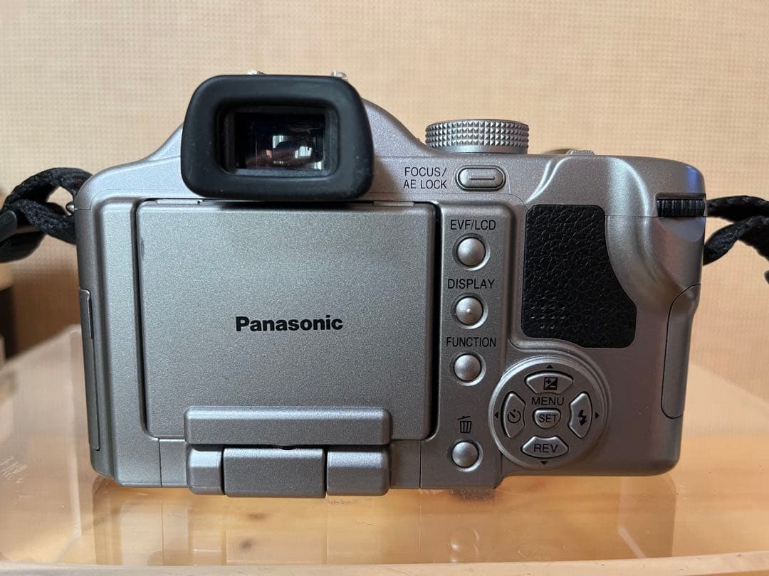 a445/美品★Panasonic LUMIX DMC-FZ50 デジタルカメラ