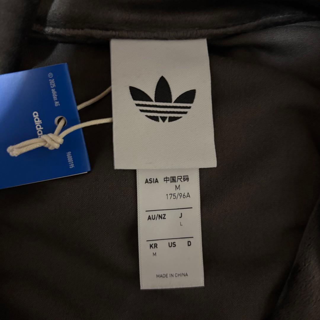 新品L⭐️adidas ファイヤーバード ベロア トラックトップ ダークブラウン