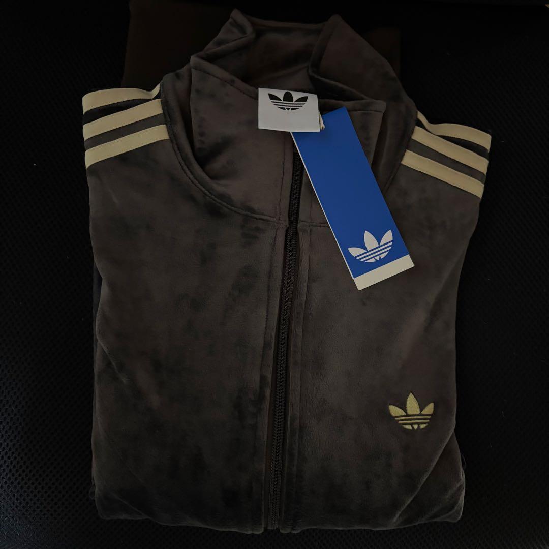新品L⭐️adidas ファイヤーバード ベロア トラックトップ ダークブラウン