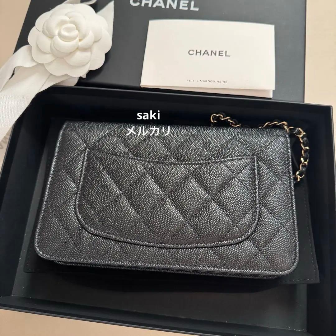 専用！新品に近い シャネル23A チェーンウォレット キャビア ブラック