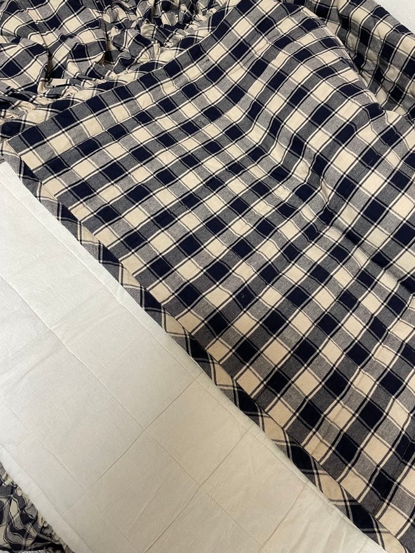 アンファン ベッドスカート マルチカバー　キルト　カントリー　アントステラ　青