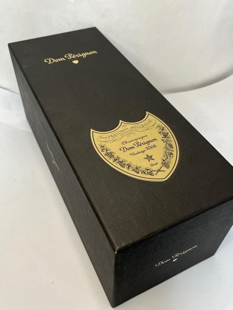ドンペリニヨン 白 2006 750ml 12.5％　箱入り　未開栓