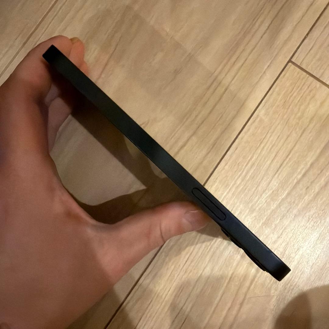 iPhone 12 64GB Black simフリー