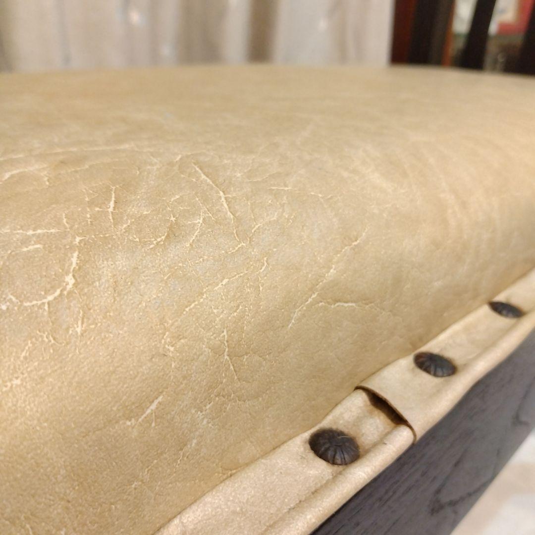 アジアンテイスト革張りベンチ