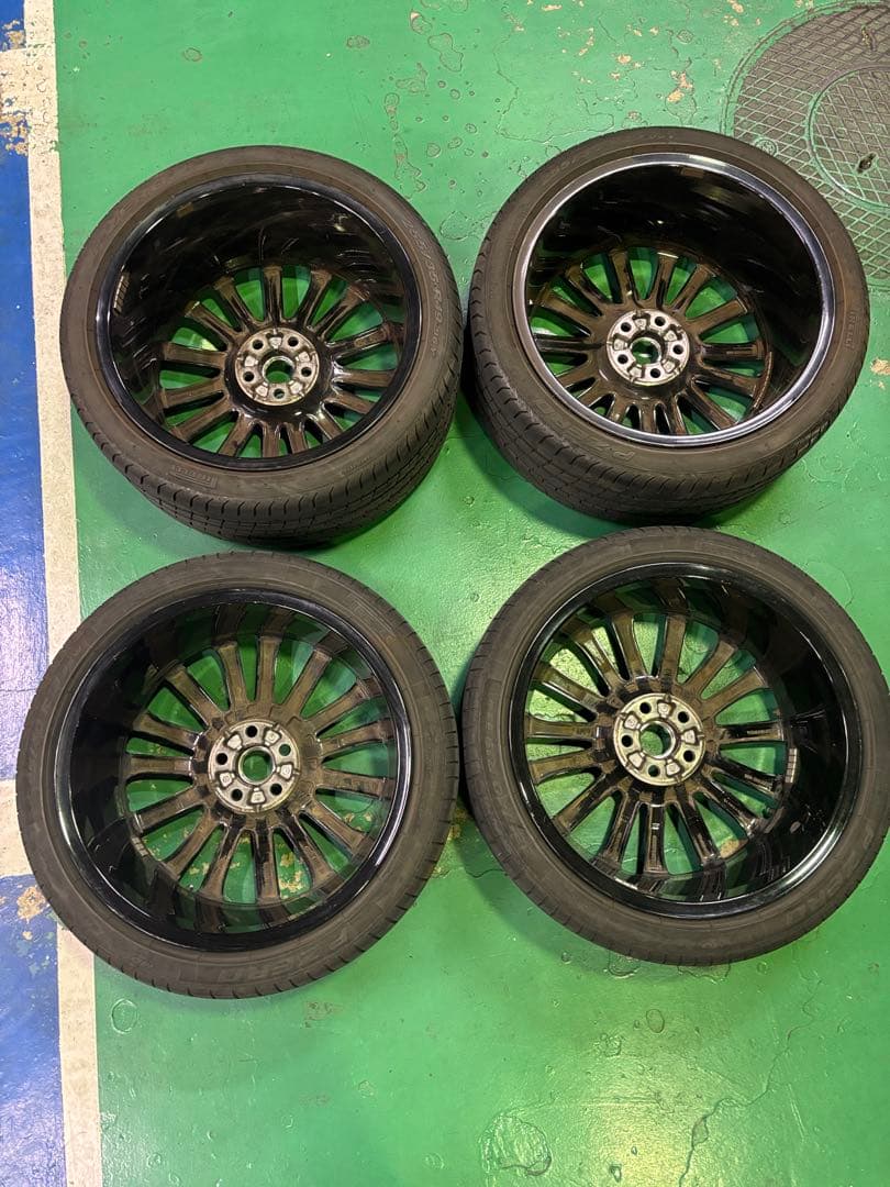 ジャガーXE純正　19インチアルミホイル