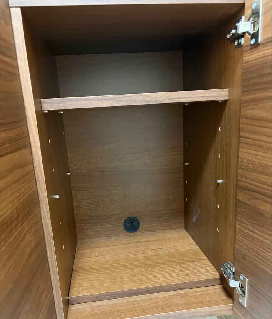 i*o様 LOWYA ロウヤ　キャビネット サイドボード