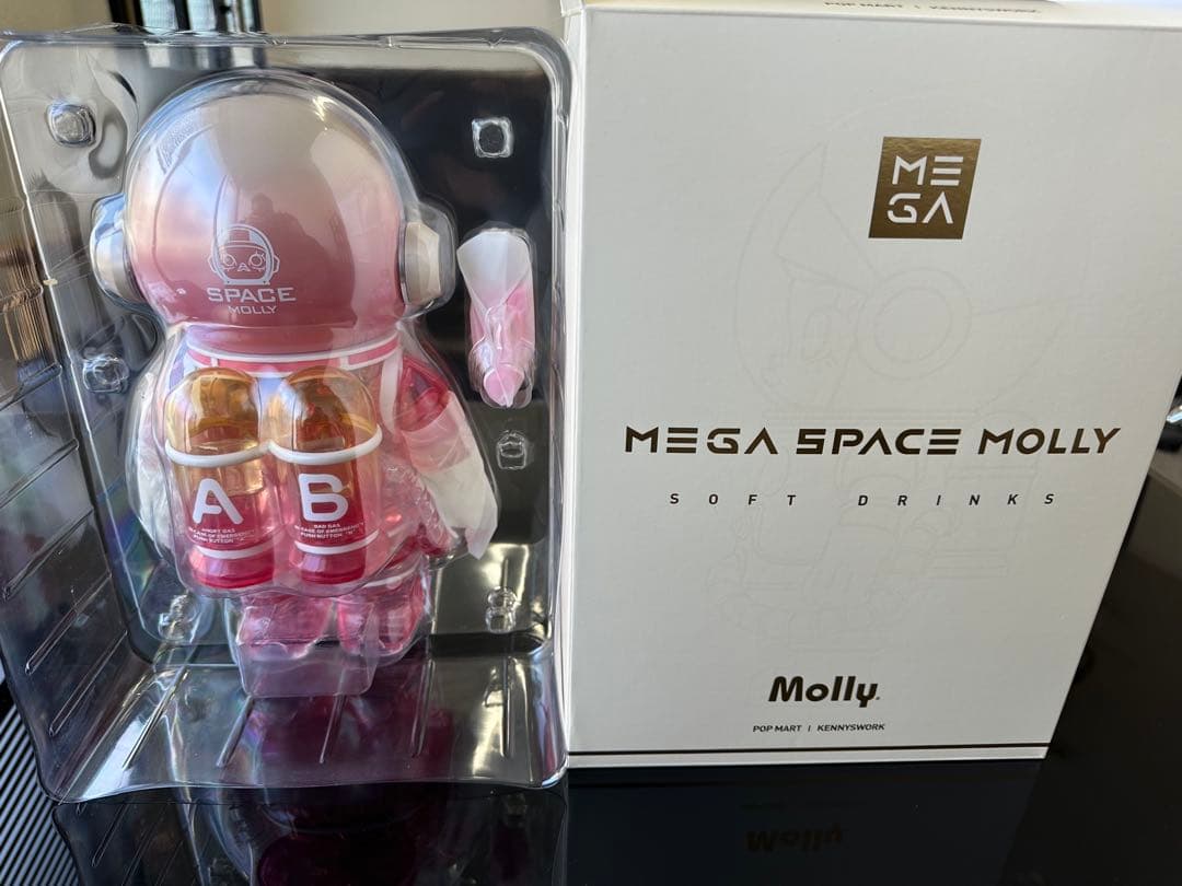 その他 POP MART MEGA SPACE MOLLY 400%