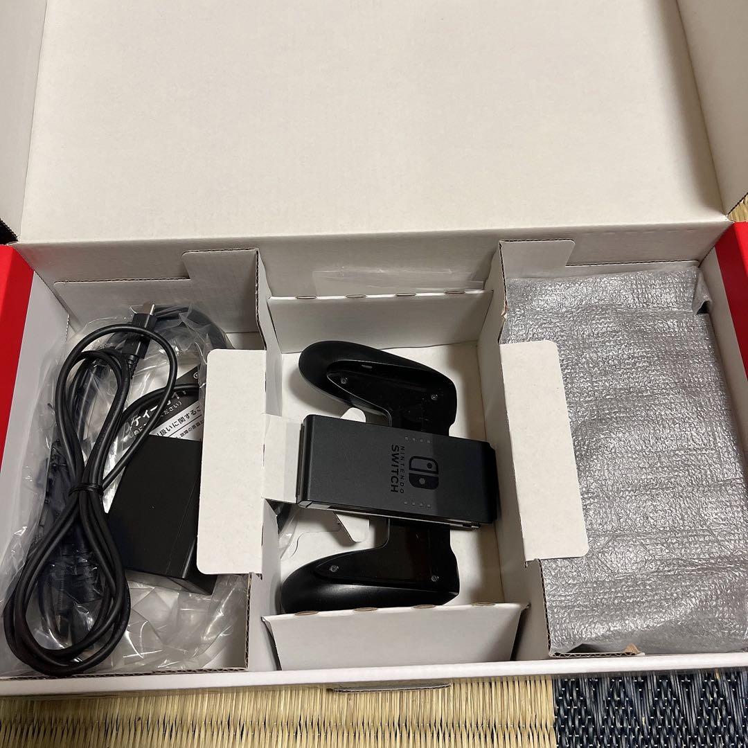 Nintendo Switch 本体 欠品有