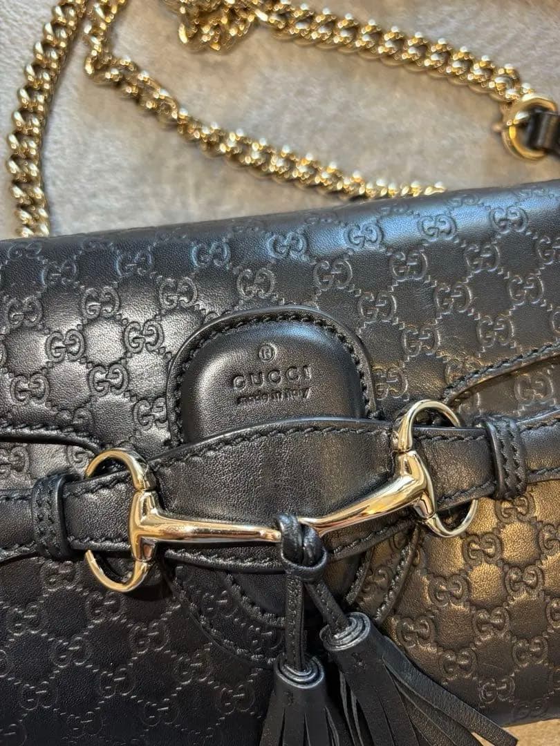 【美品】超レア　Gucci GGパターン ブラック クラッチバッグ　チェーン