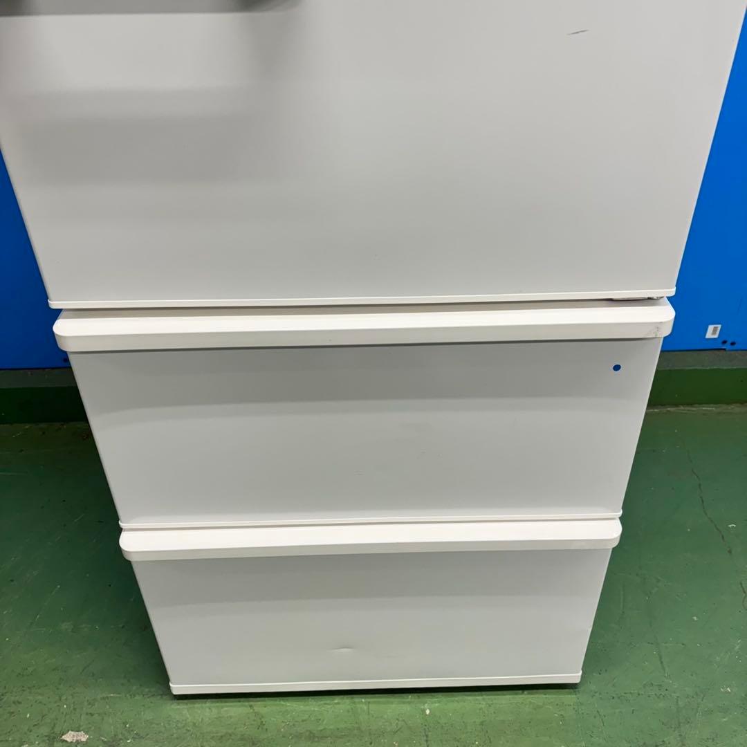 527 AQUA 1〜4人暮らし用　大型冷蔵庫　200L強　自動製氷　右開き