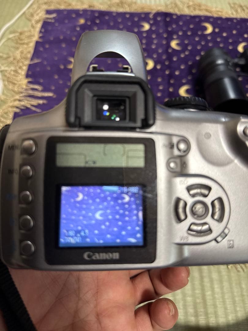 Canon EOS デジタル一眼レフカメラ 18-55mm、望遠レンズ、バック付