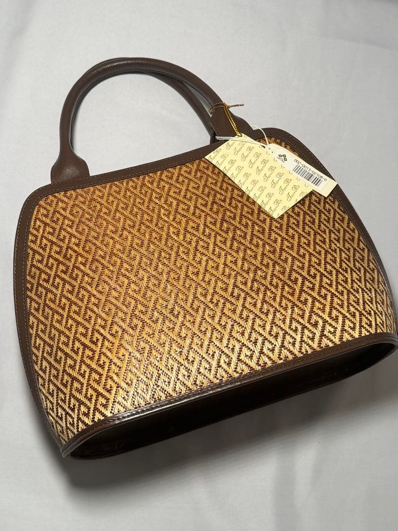 [新品] 千切屋　和装バッグ　手提げバッグ　茶色　洒落着　カジュアル　小紋　紬