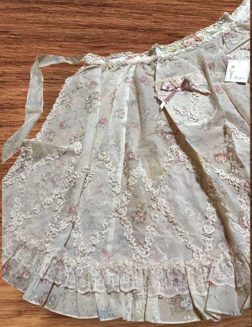 さえら Akiakane アキアカネ サロンエプロン ピンク