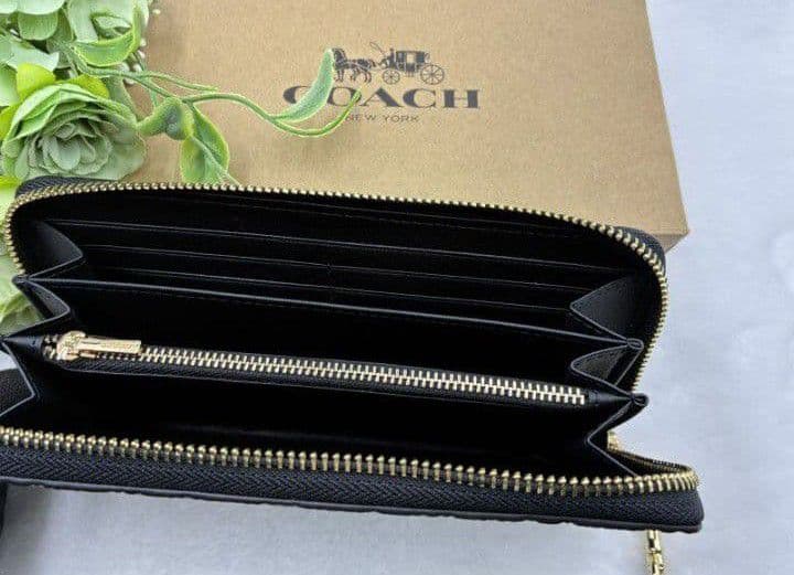 新品未使用コーチ長財布ブラックシグネチャーレディースメンズ送料無料即日発送
