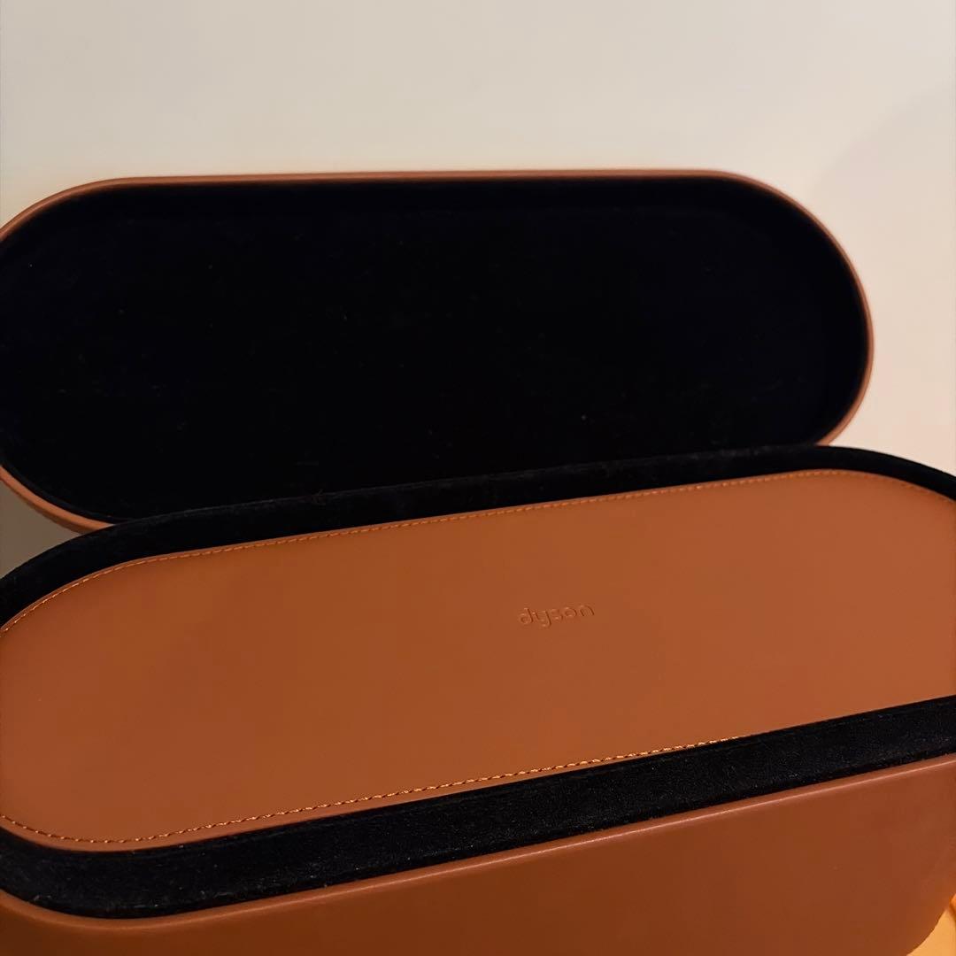 dyson airwrap HS01 ダイソン エアラップ　ヘアスタイラー