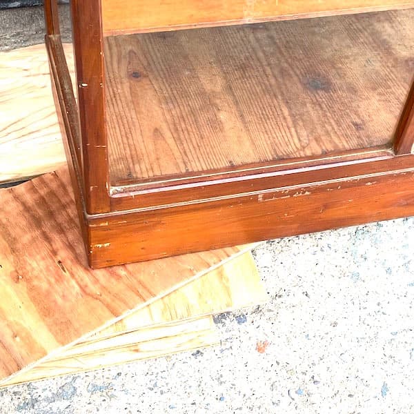 関西限定　送料別　ビンテージ家具　ショーケース　ガラスキャビネット　飾り棚