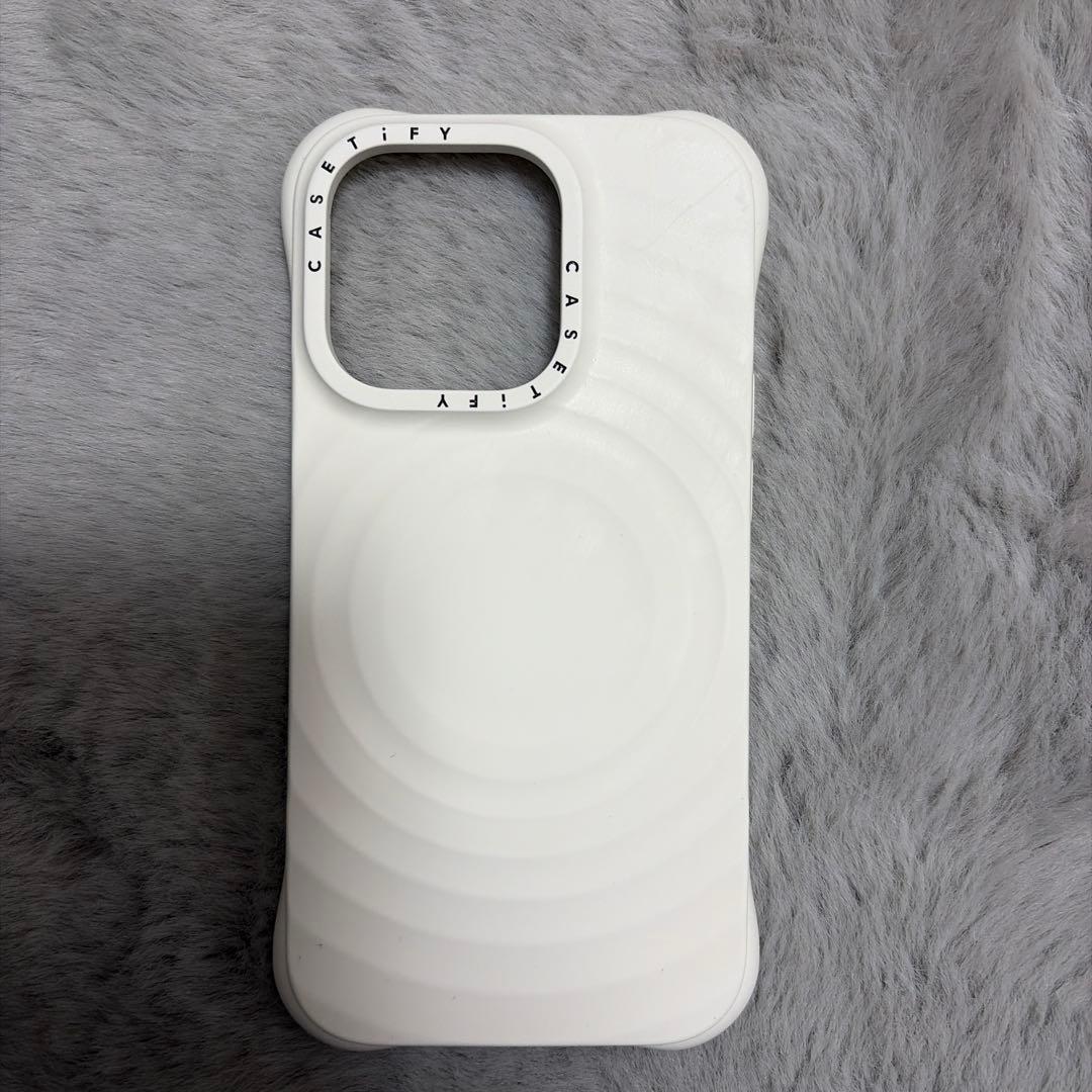 14 Pro CASETiFYケース