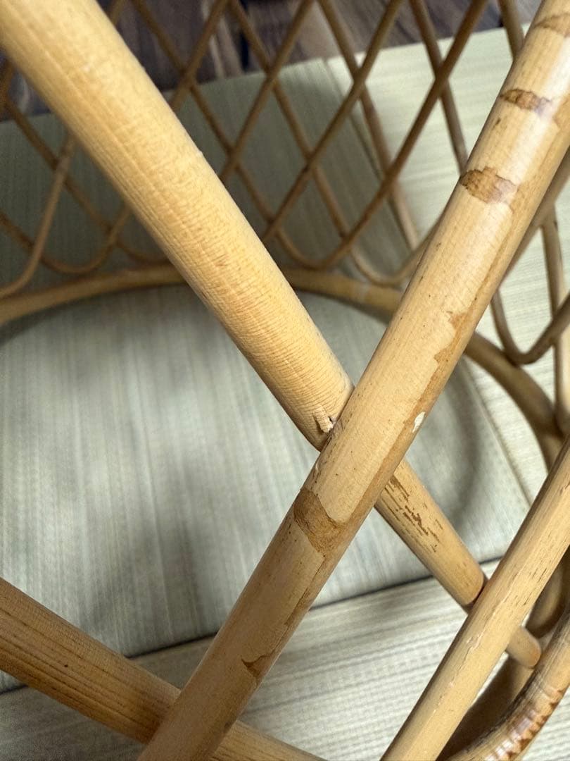 ラウンドテーブル　♡ ラタン×チーク　無垢材