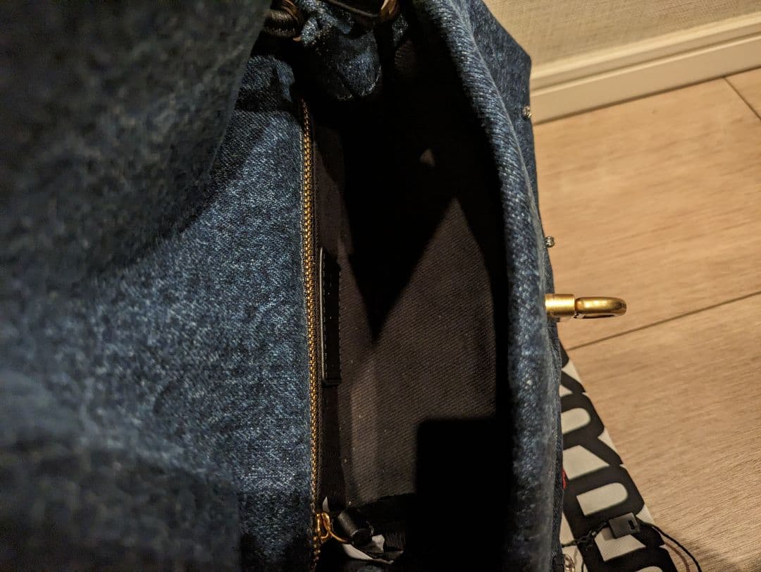 マークジェイコブス　ザトリンケット　チャーム　デニム　ミニデュアルバック　完売品