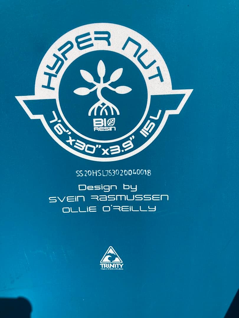 Starboard hypernut 7'6\"×30\"×3.9\"　115L