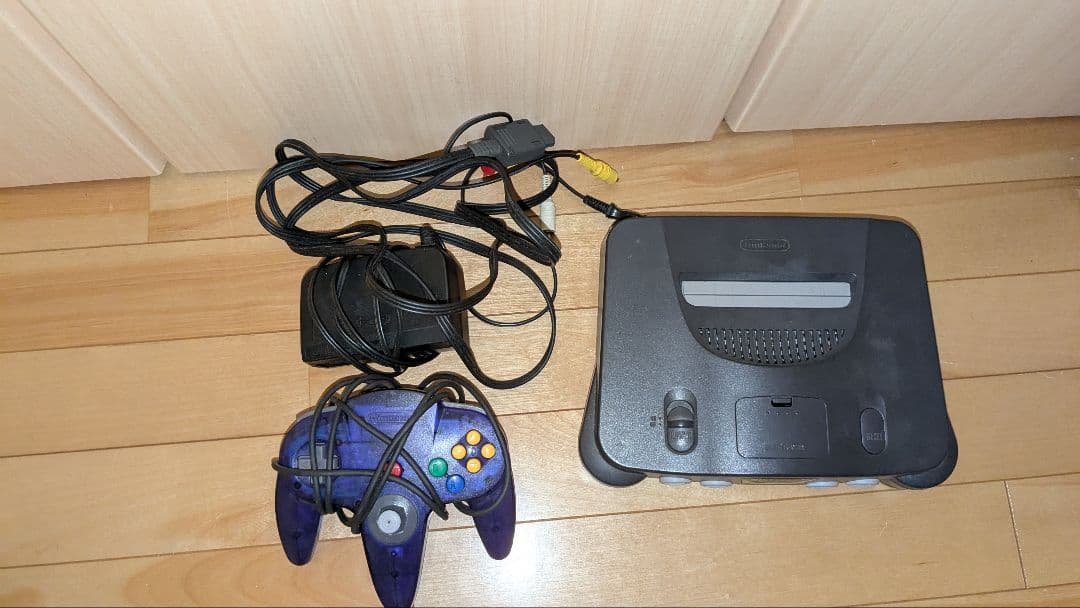 ゲーム機本体10台・ソフト・周辺機器　まとめ売り