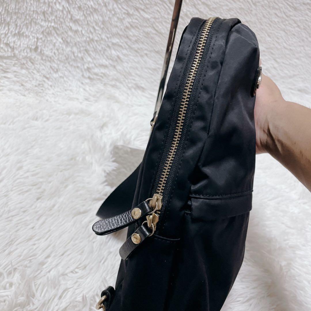 RUSSET ブラック　ボディバッグ　レディース　金具　ナイロン　日本製