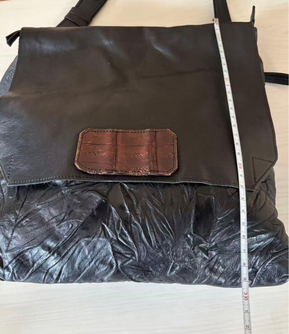 美品IBIZA ショルダーバッグ　象革　黒色