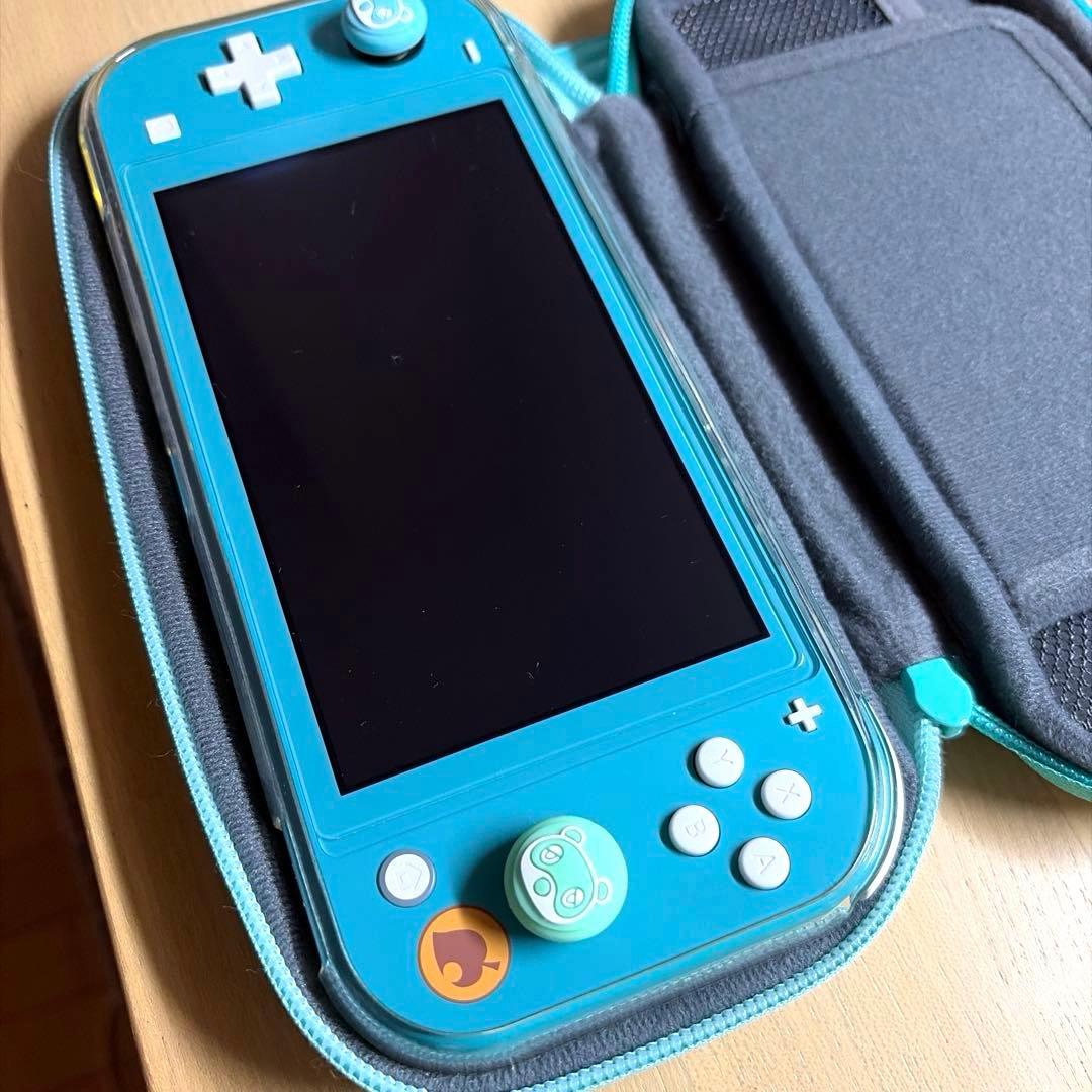 Nintendo Switch Light ケース、あつ森、もも鉄ソフト付き