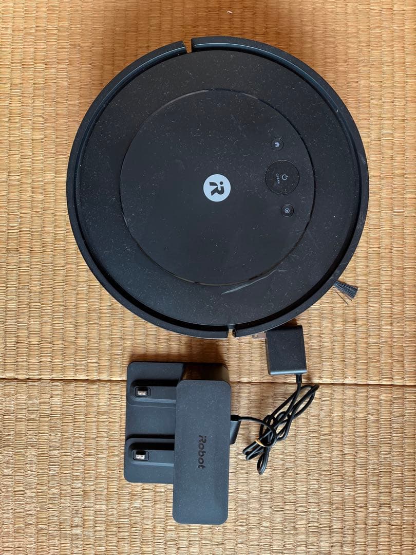 新品！Roomba Combo Y011060本体 ブラック 充電ドック付き