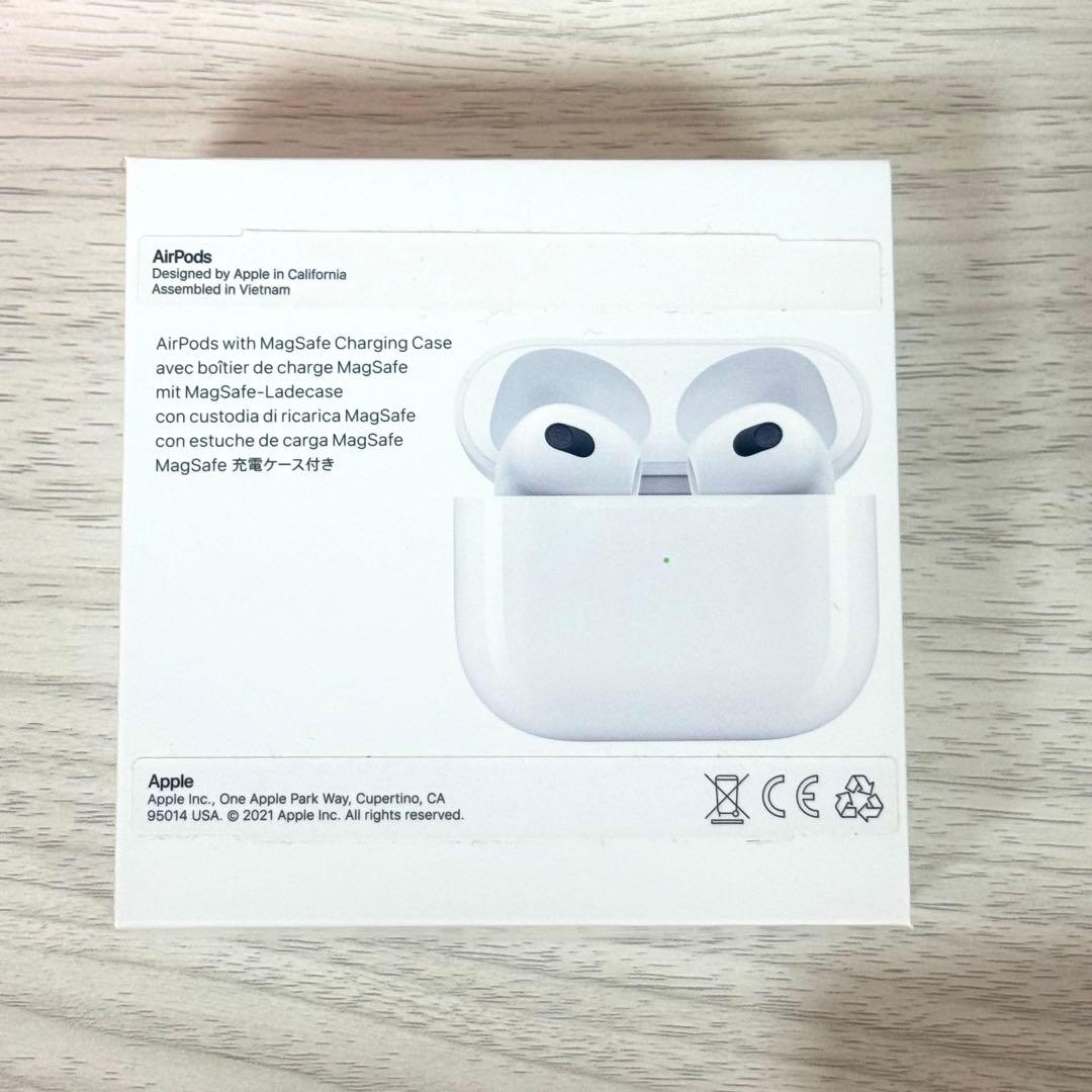 AirPods 3 充電ケース付