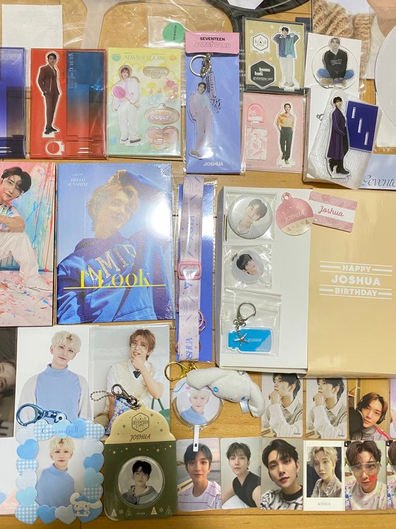 ジョシュア セブチ SEVENTEEN うちわ アクスタ トレカ まとめ売り