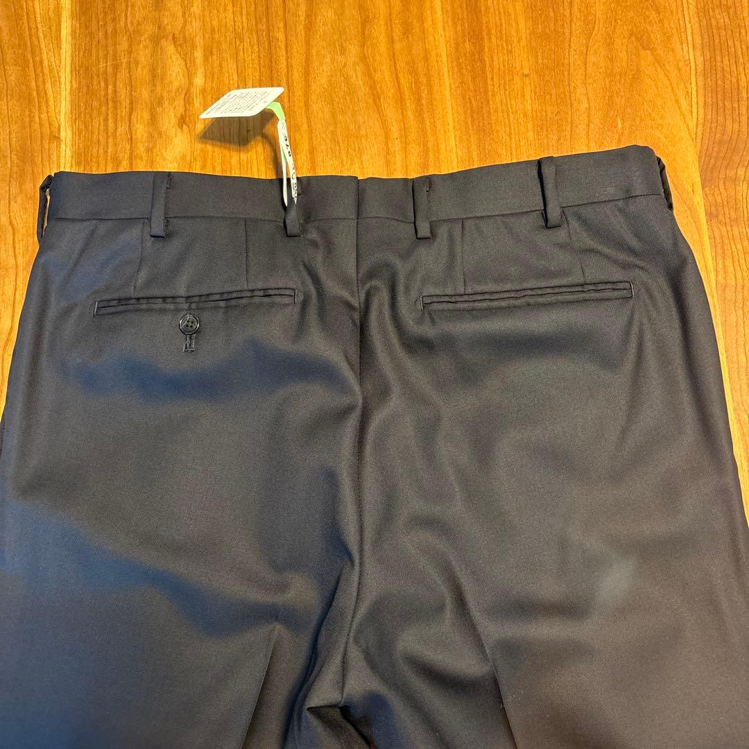 マッキントッシュ ロンドン 濃紺スーツ