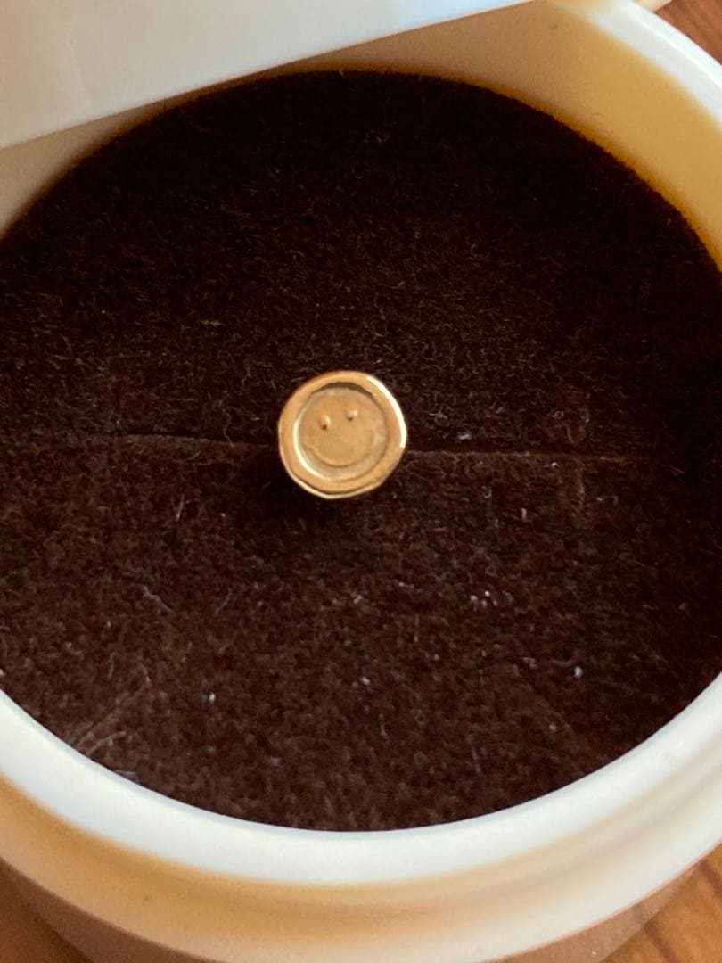 イロンデール エペパン スマイル ピアス アッシュペーフランス K18