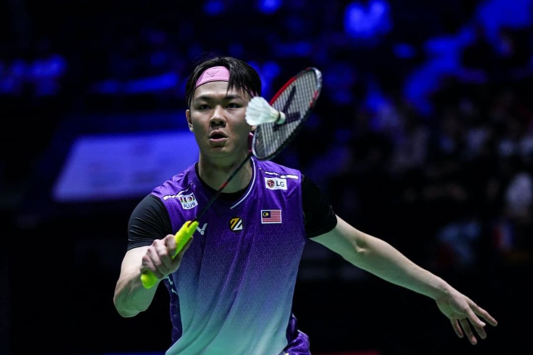 【週末セール】VICTOR公式限定LZJ選手モデルマレーシア代表ノースリーブ支給