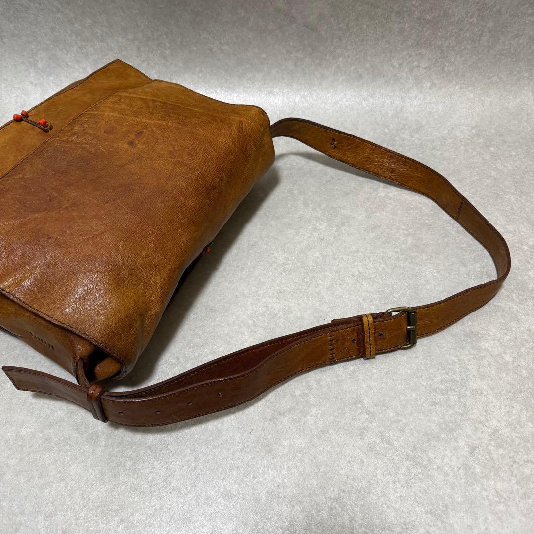 【超希少】HENRY CUIR メッセンジャー　ショルダーバッグ　ラクダ革　刺繍