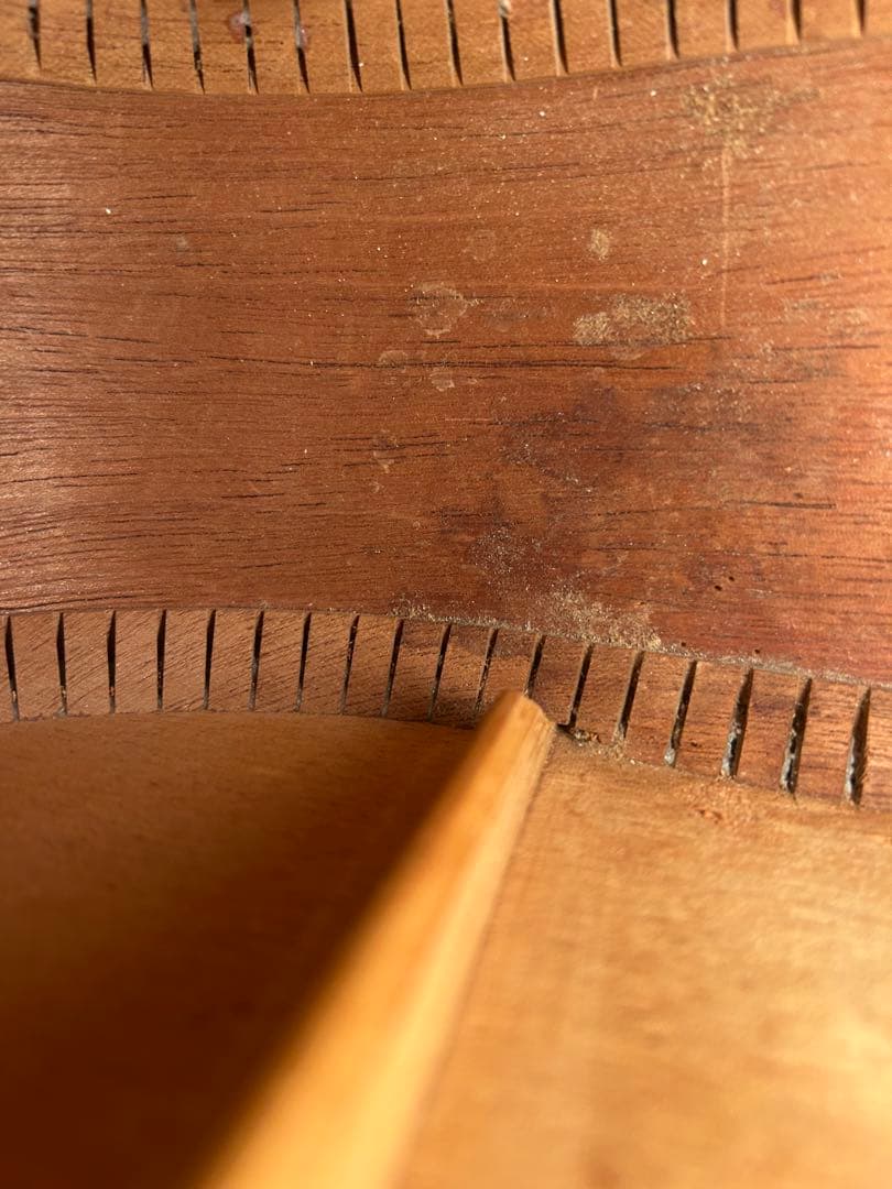 ガねっち‼️Gibson J45（1968年製）ナローネック 固定サドル