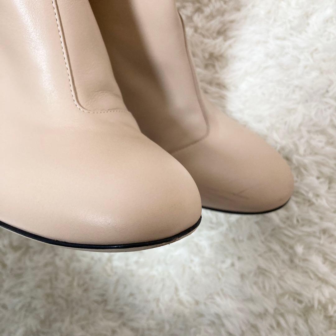 FENDI フェンディ FFカーリグラフィー ロングブーツ レザー Pベージュ