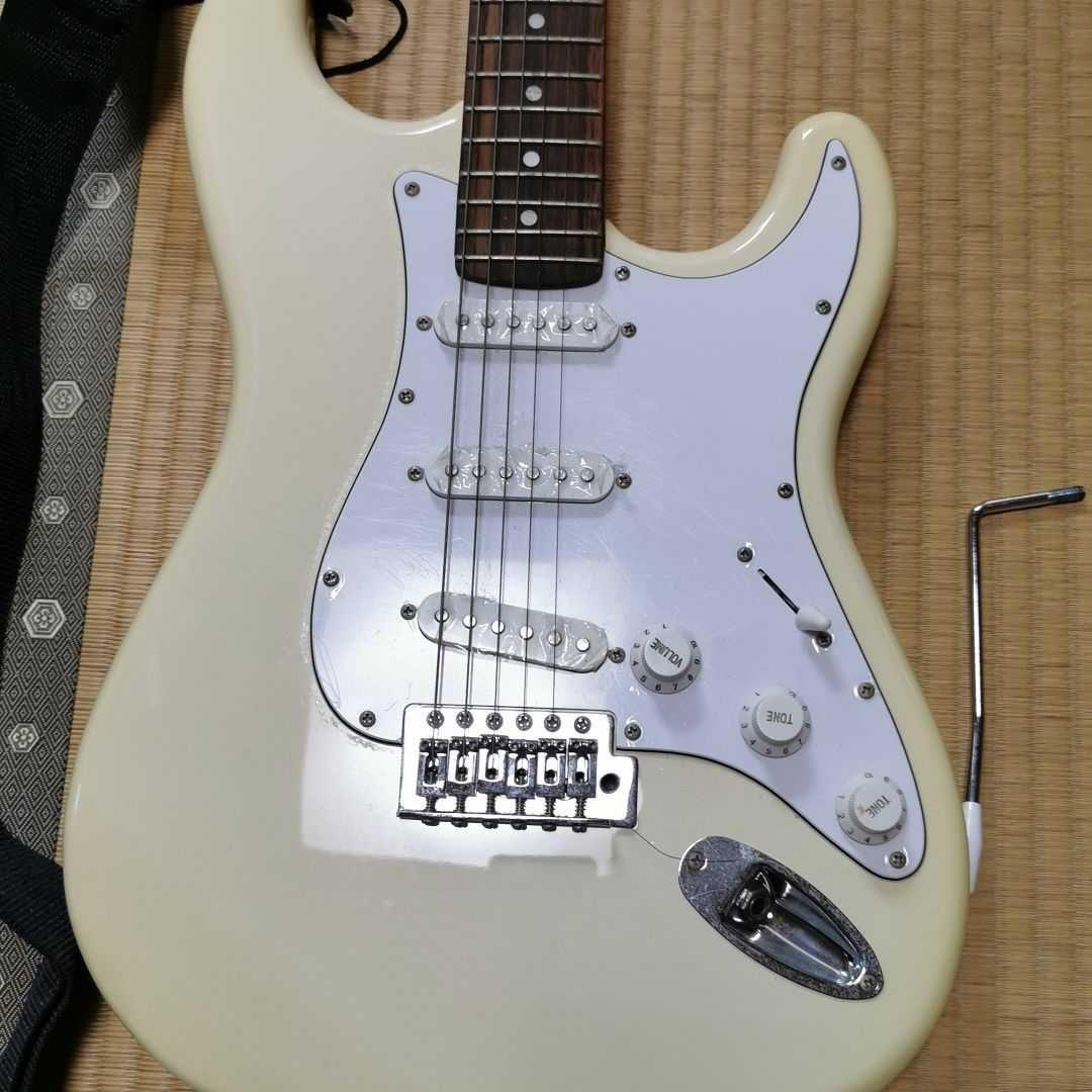 エレキギター SELDER ホワイト【アンプ付き】