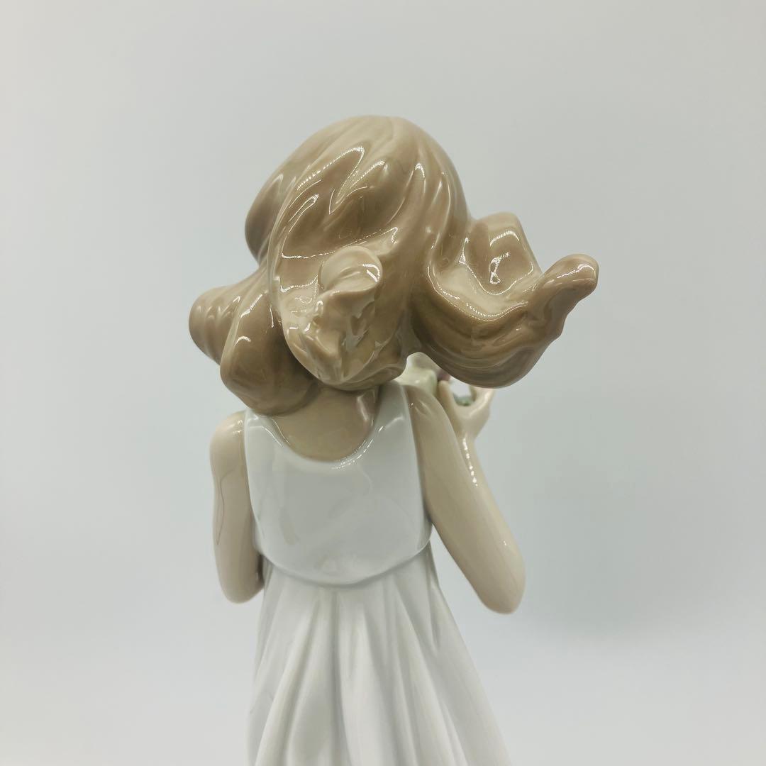 定価66,000円　リヤドロ LLADRO 私の宝物　6777 訳あり美品