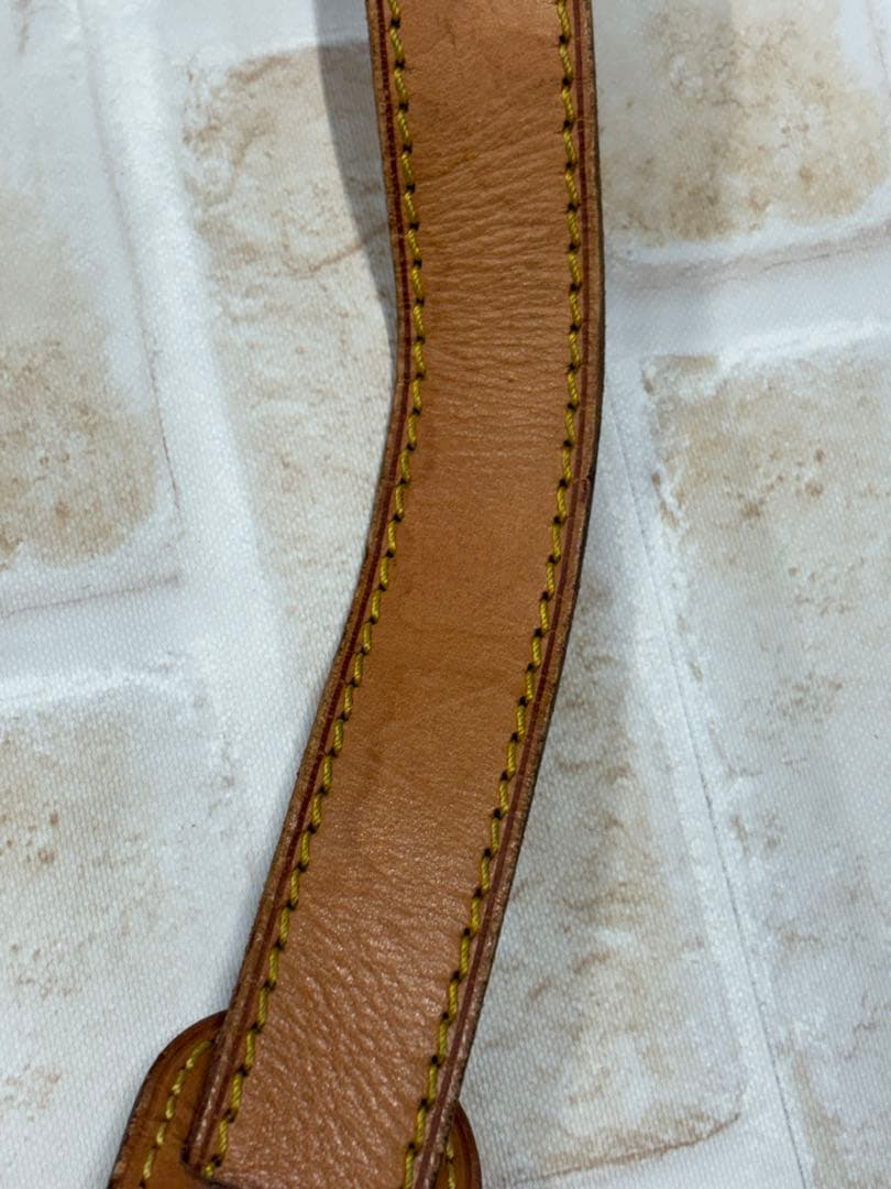 LOUIS VUITTON ルイヴィトン　ネームタグなど小物3点　ヌメ革　まとめ