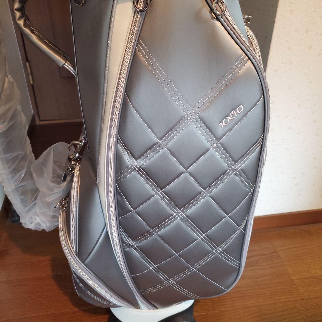 XXIO レディース キャディバッグ キャスター付き