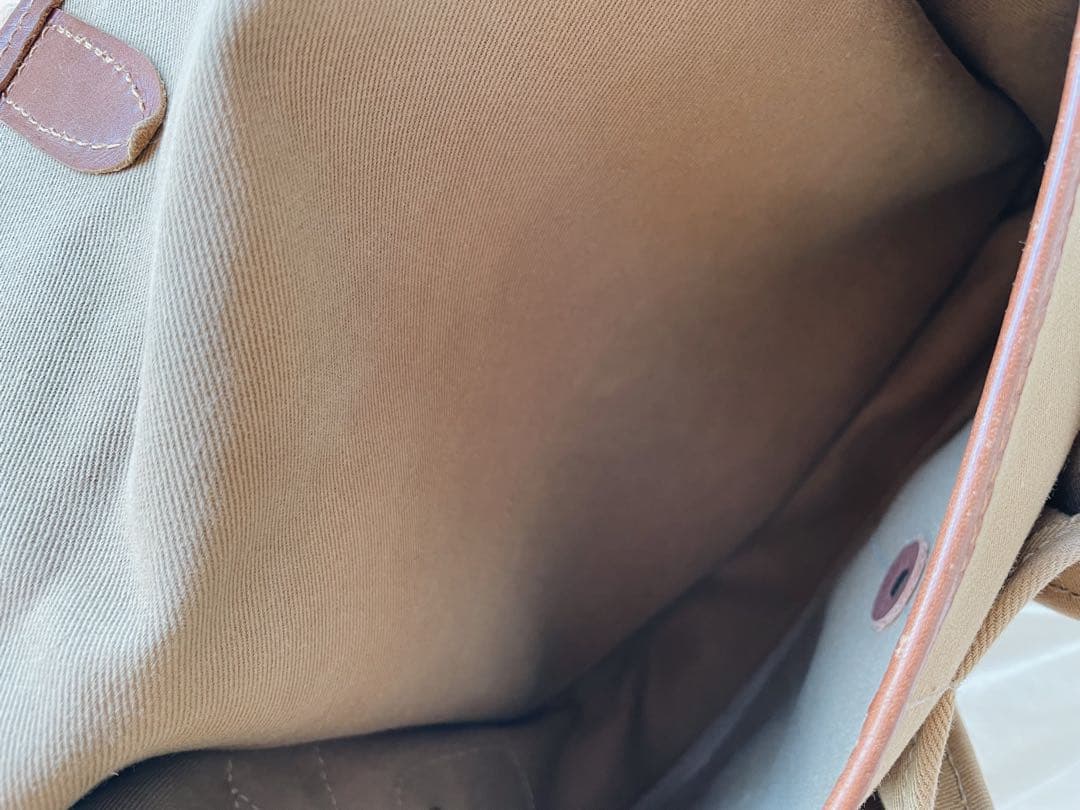 Brady STOUR Color: KHAKIカーキ