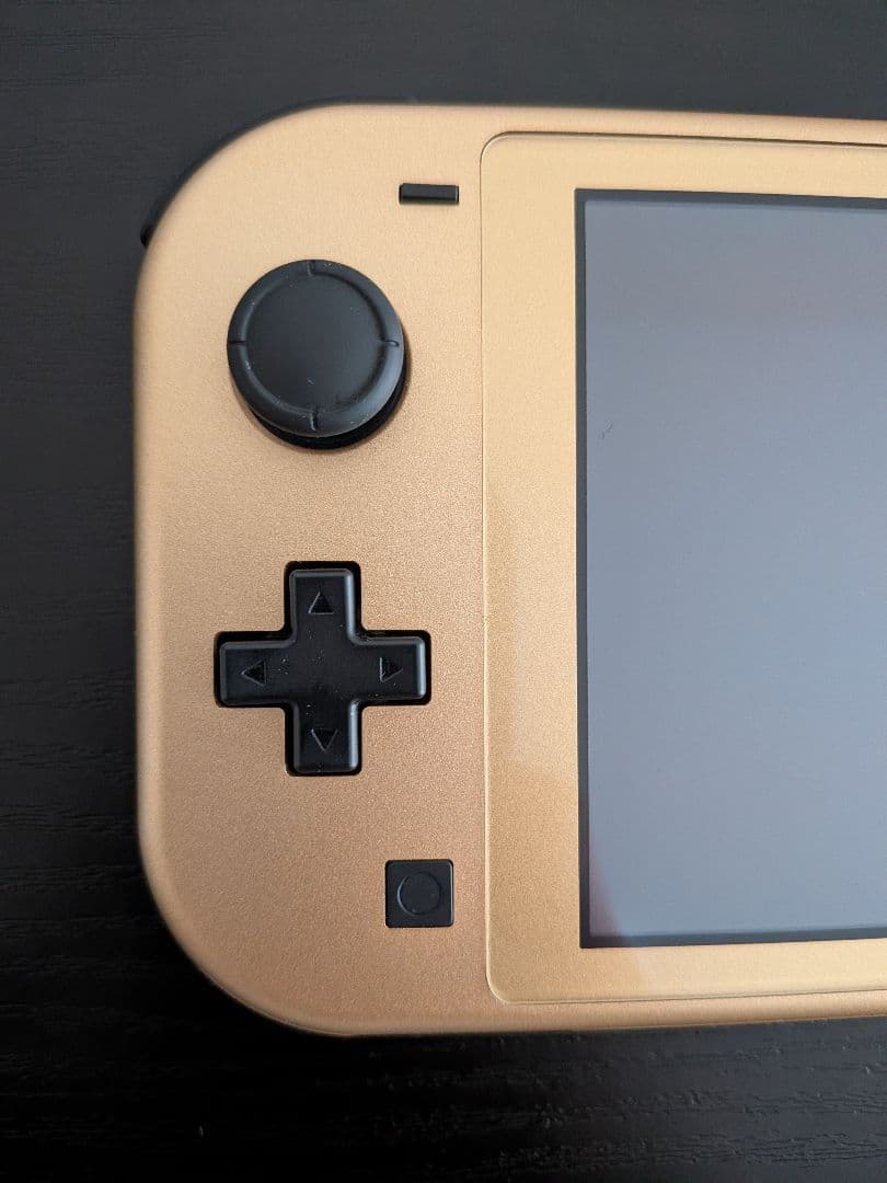 【新品同様・完品】Nintendo Switch Lite ハイラルエディション