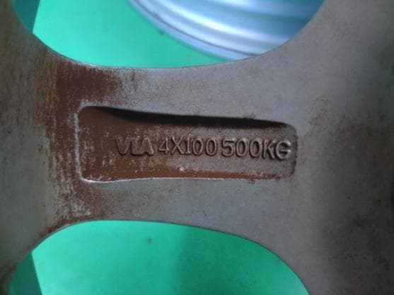 ☆４穴マルチ☆社外アルミホイール☆ジャンク品☆＠56