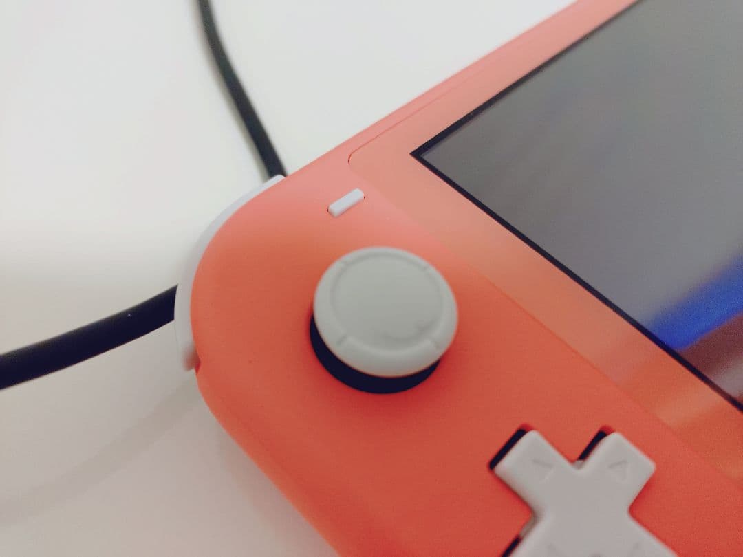 Nintendo Switch Lite コーラルピンク 本体 充電器付き